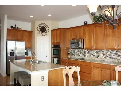 7722 Secrest Ct, Arvada, CO 80007 photo 4