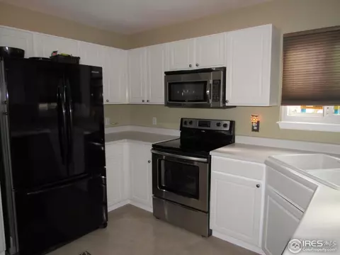 1404 E 96th Dr, Thornton, CO 80229 photo 4