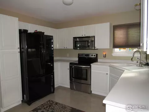 1404 E 96th Dr, Thornton, CO 80229 photo 2
