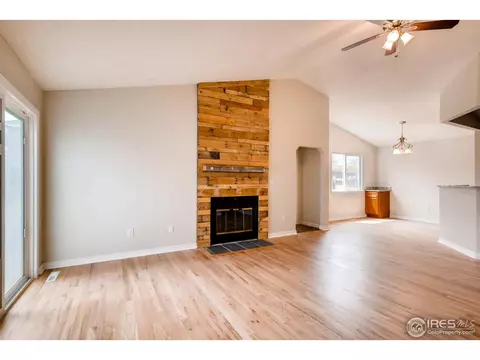 17764 E Colgate Pl, Aurora, CO 80013 photo 5