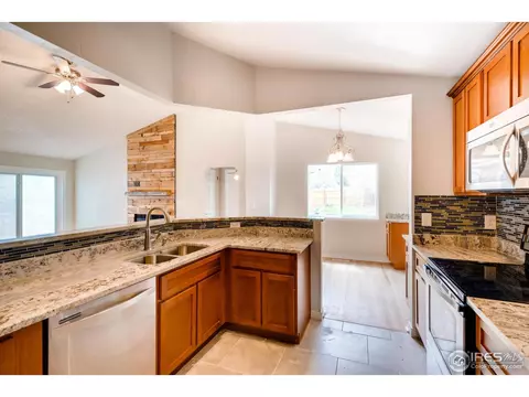 17764 E Colgate Pl, Aurora, CO 80013 photo 9