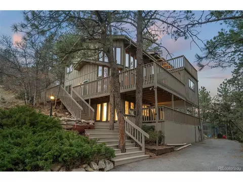 7635 Red Rock Cir, Larkspur, CO 80118
