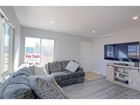 7946 Chase Cir #109, Arvada, CO 80003