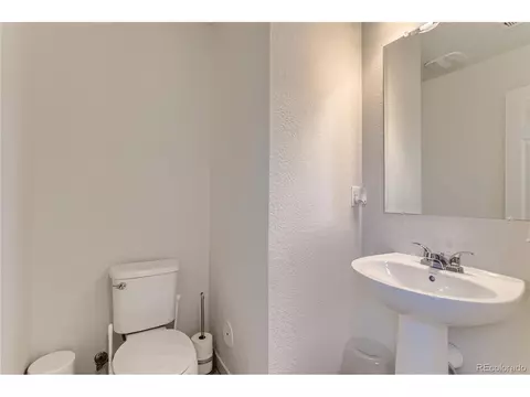 8970 E 58th Ave, Denver, CO 80238 photo 12