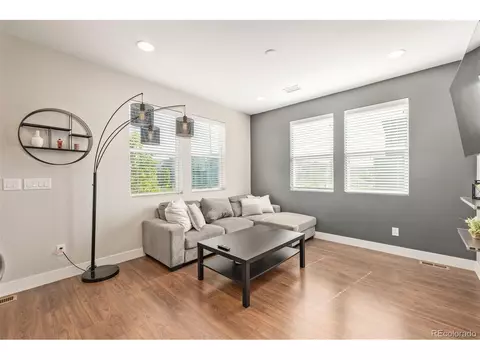 16092 E 47th Pl, Denver, CO 80239 photo 11