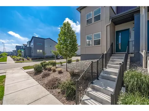 16092 E 47th Pl, Denver, CO 80239 photo 6