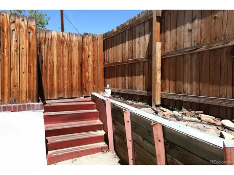 81 Delta St, Denver, CO 80221 photo 23