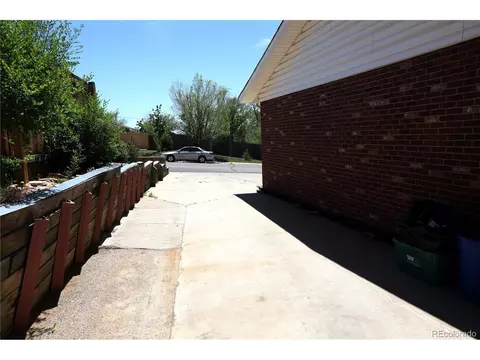 81 Delta St, Denver, CO 80221 photo 22