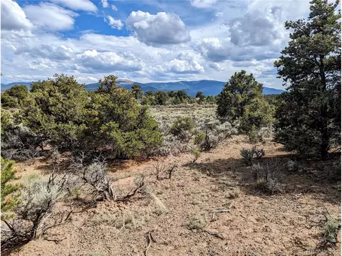 52 E View Ln, San Luis, CO 81152