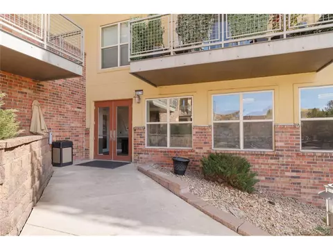 9079 E Panorama Cir #520, Englewood, CO 80112