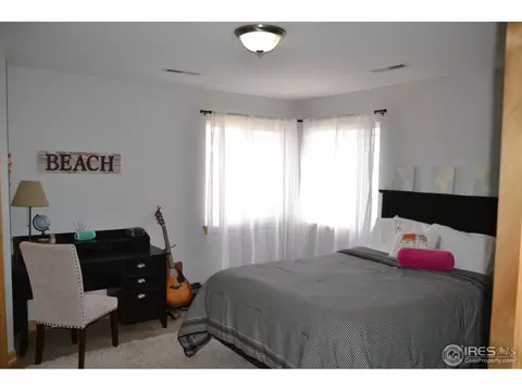 5062 Rangeview Ave, Longmont, CO 80504 photo 15