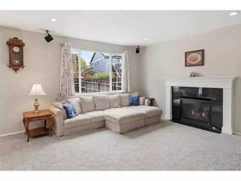 Living - 21103 E Lehigh Pl, Aurora, CO 80013 photo 4 of 6