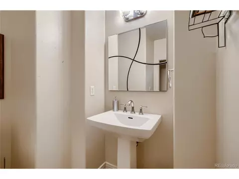 8633 E Iliff Dr, Denver, CO 80231 photo 13