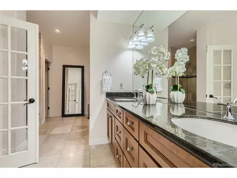 8633 E Iliff Dr, Denver, CO 80231 photo 18