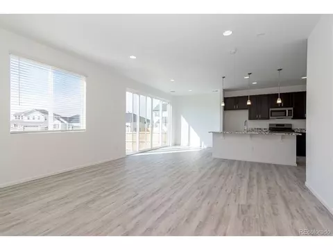 27514 E 10th Dr, Aurora, CO 80018 photo 10