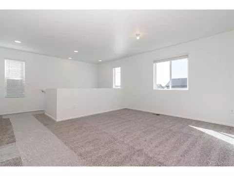 27514 E 10th Dr, Aurora, CO 80018 photo 13