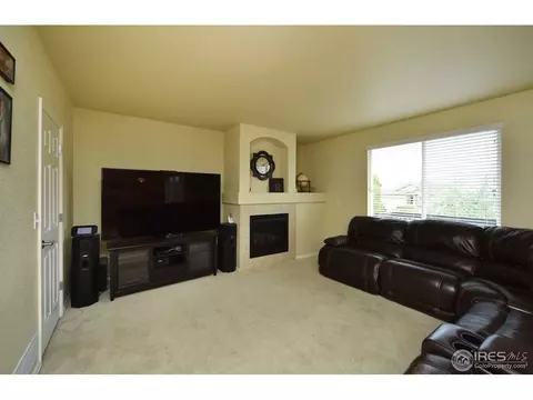 6720 E 128th Pl, Thornton, CO 80602 photo 2