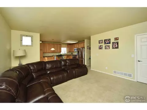 6720 E 128th Pl, Thornton, CO 80602 photo 3