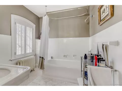 Bath - 2001 E 1st Ave, Denver, CO 80206 photo 2 of 4