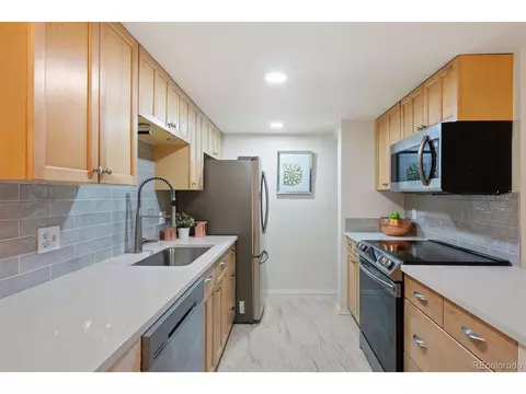 4400 S Quebec St #D102, Denver, CO 80237