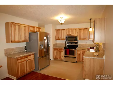 2302 29th Ave, Greeley, CO 80634 photo 3