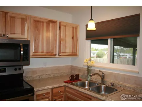 2302 29th Ave, Greeley, CO 80634 photo 6