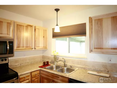 2302 29th Ave, Greeley, CO 80634 photo 2