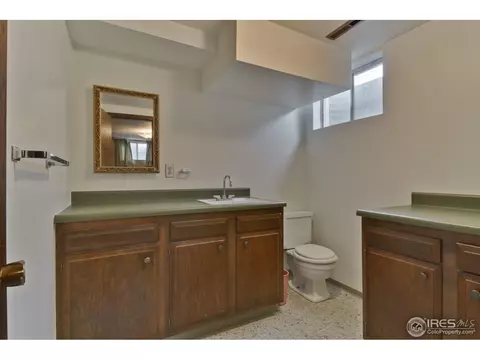 321 E 17th Ave, Longmont, CO 80504 photo 18