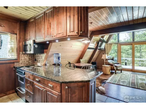 833 Hemlock Dr, Lyons, CO 80540 photo 5