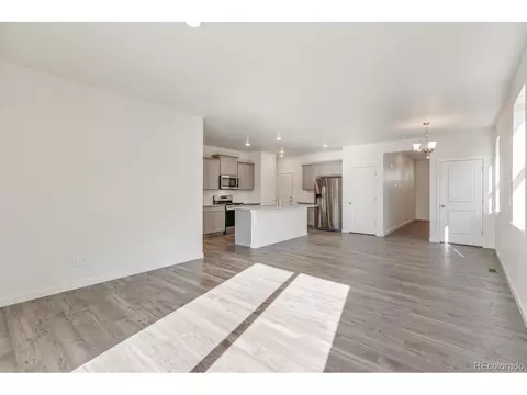 214 Coyote St, Bennett, CO 80102 photo 10