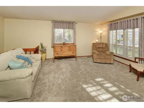 830 Jay Pl, Berthoud, CO 80513 photo 4