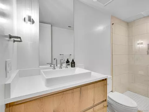 Bath - 300 Oneida St, Denver, CO 80220 photo 6 of 6