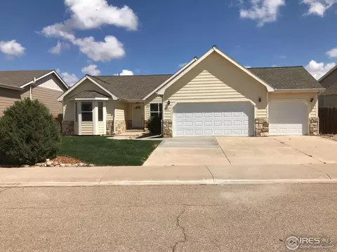 970 Wagon Train Dr, Milliken, CO 80543 photo 1