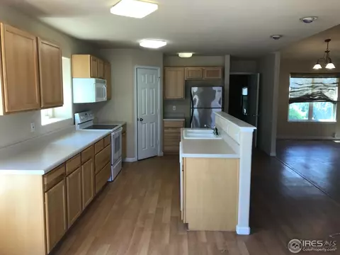 970 Wagon Train Dr, Milliken, CO 80543 photo 8