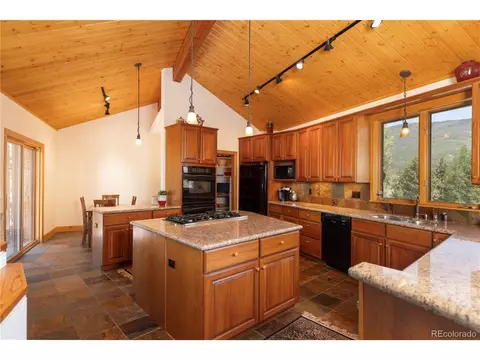 1755 Red Hawk Rd, Silverthorne, CO 80498 photo 11