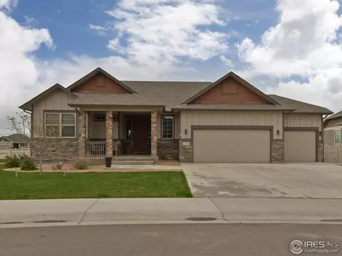 11291 Charles St, Longmont, CO 80504 photo 2