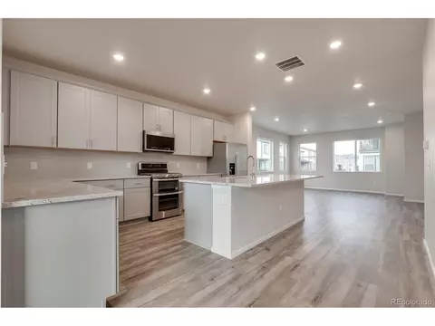 Undisclosed, Arvada, CO 80002 photo 12