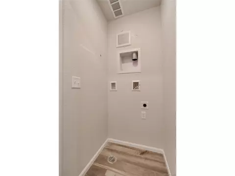 Undisclosed, Arvada, CO 80002 photo 24