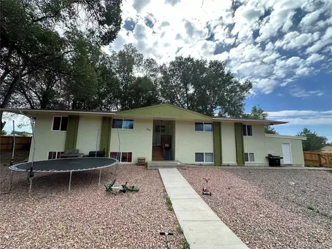 903 Boggs, Colorado Springs, CO 80910