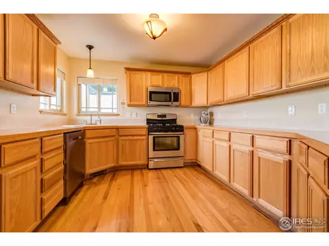 306 Boulder Ln, Johnstown, CO 80534 photo 10