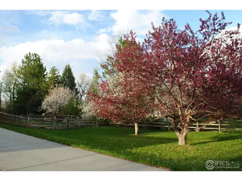 2155 Topaz Dr, Boulder, CO 80304 photo 2
