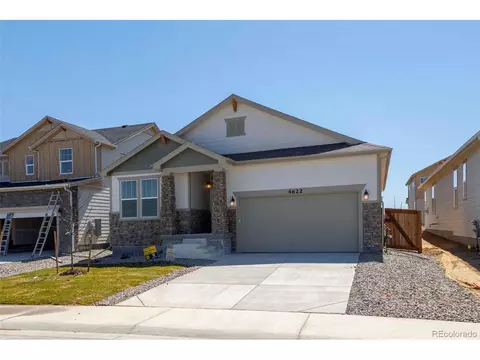 4622 Sunsplash Way, Johnstown, CO 80534