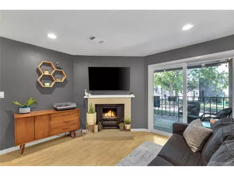 5300 E Cherry Creek South Dr #1211, Denver, CO 80246