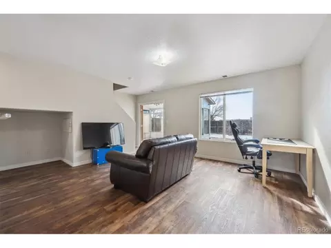5218 E 100th Pl, Thornton, CO 80229 photo 8