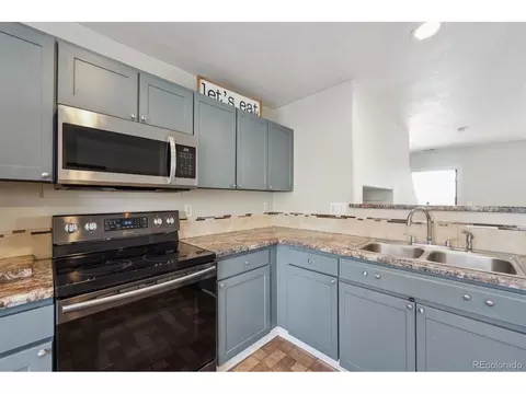 5218 E 100th Pl, Thornton, CO 80229 photo 6