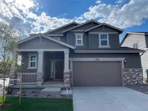 46525 Sunrise Ct, Bennett, CO 80102
