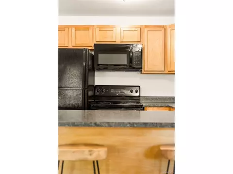 Kitchen - 1405 Broadway #210, Boulder, CO 80302 photo 6 of 6