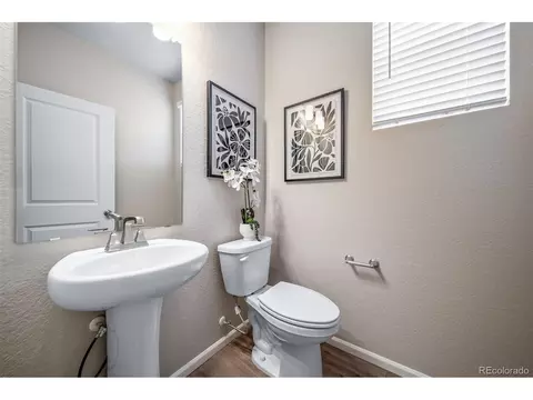 Bath - 22291 E 38th Pl, Aurora, CO 80019 photo 1 of 6