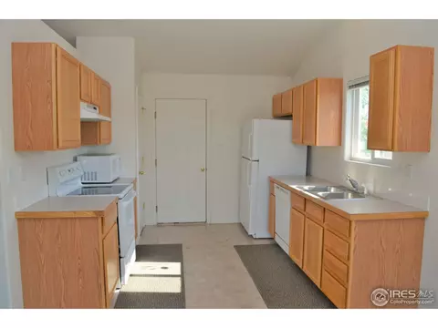 2616 Hawk Dr, Evans, CO 80620 photo 4