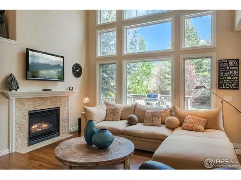 7444 Augusta Dr, Boulder, CO 80301 photo 7